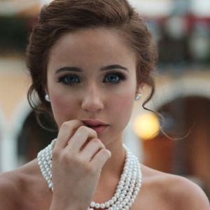 Ella Lee